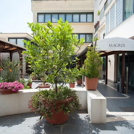 Magri's Hotel Napoli