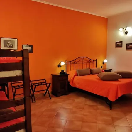 Neapolis 3*