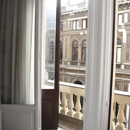 Maison Toledo 210 3* Neapol