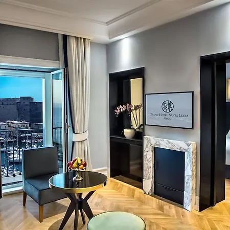 Grand Santa Lucia فندق نابولي