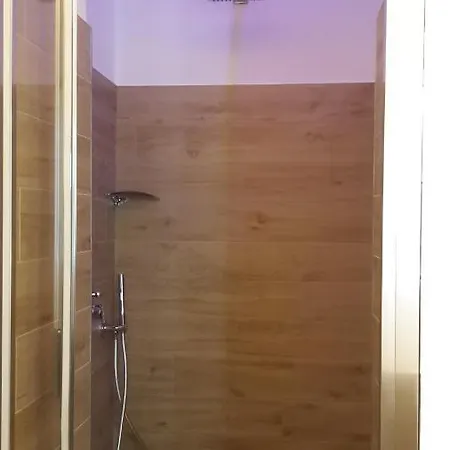 Cameo Bed & Breakfast 3*