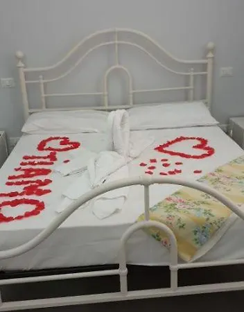 La Citta Partenopea Bed & Breakfast *