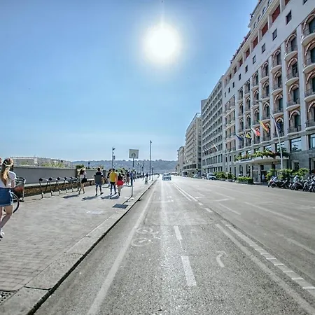 Il Faro Di Serapide *
