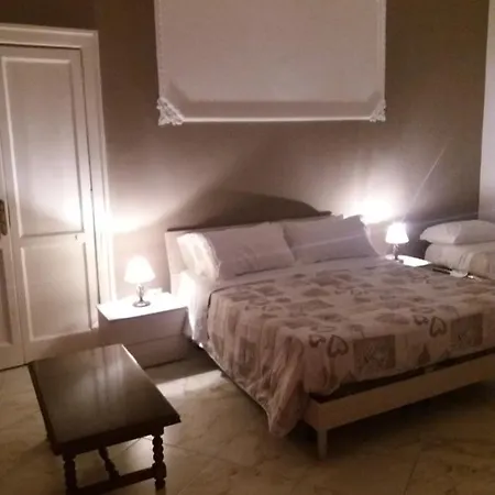 Nocleg ze śniadaniem B&bhotel Emmanuel Neapol