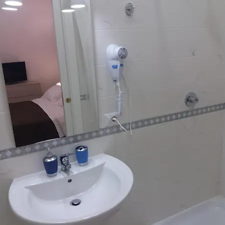 B&bhotel Emmanuel *