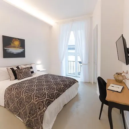 Bed & Breakfast A Misura Duomo & - Ls *