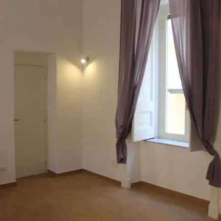 Bed & Breakfast Casa Laura Oliva Mancini Napoli
