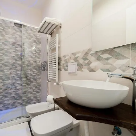 Attico Oltremare Bed & Breakfast Naples