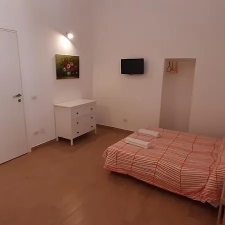 Casa Laura Oliva Mancini Bed & Breakfast *