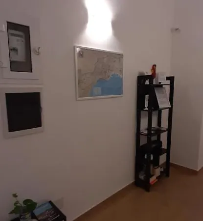 Casa Laura Oliva Mancini *