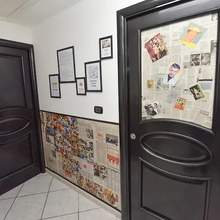 Ace Of Sticks Apartment *