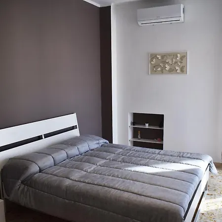 Home Naples *