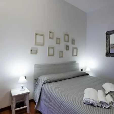 Vesuvio By Dimorra Bed & Breakfast Naples