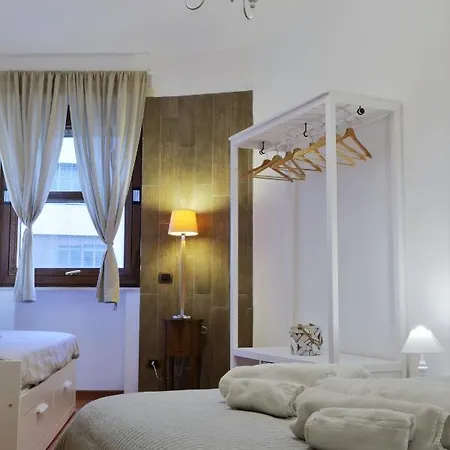 Bed & Breakfast Vesuvio By Dimorra Naples