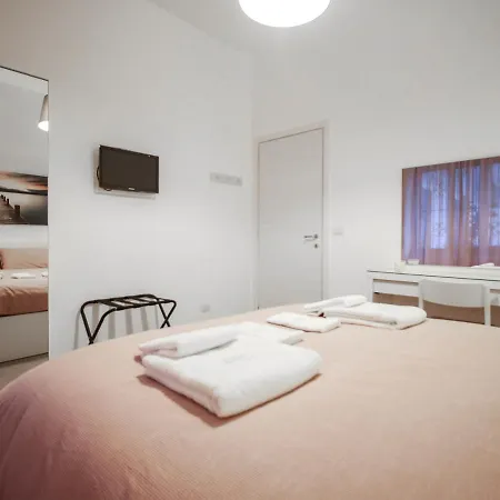 Chilometrozero Luxury * Neapel