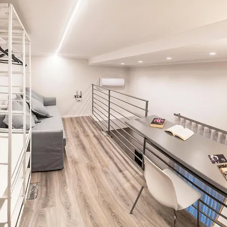 Apartment Three Toledo Naples