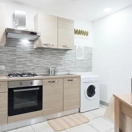 Graphite House Apartment Naples