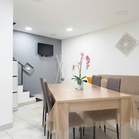 Apartment Graphite House