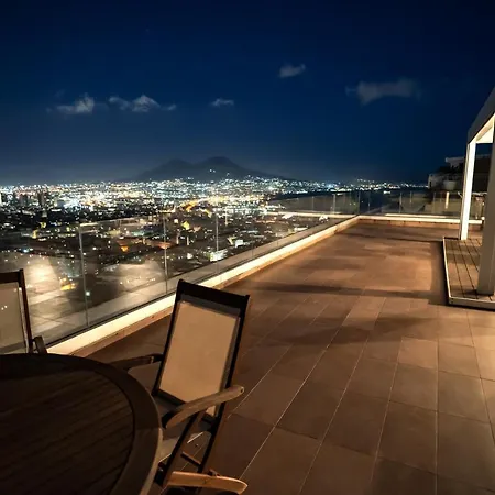 Terrazza Manu - Loft Suspended Over The City-vomero * Naples