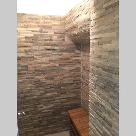 La Grotta Holiday home