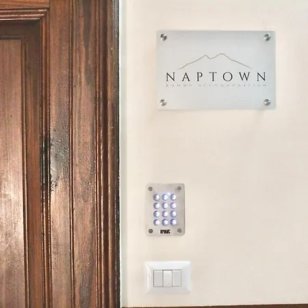 Naptown * Naples