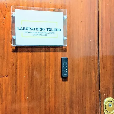 Laboratorio Toledo Naples
