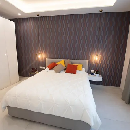 Apartmán Center - E