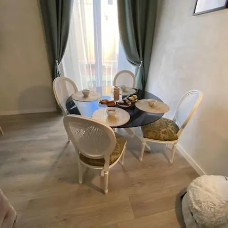 Venustasnapoli Nápoles