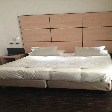 Hotel Cimarosa Naples