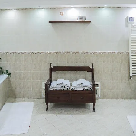 Apartment Domus Ugo *