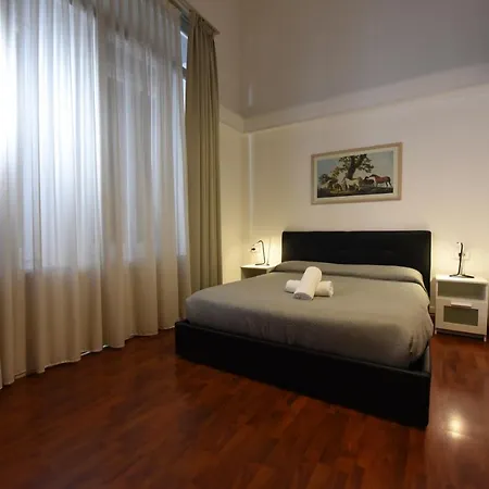 Bed & Breakfast Maison Toledo 210 3*