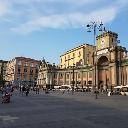 A Due Passi Da Dante Deluxe Holiday home Naples