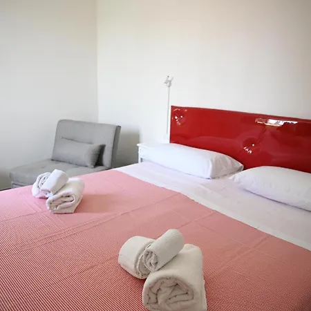 Casa Donna Francy Center * Naples