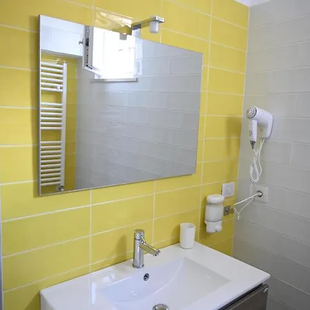 Guest house Casa Donna Francy Center *
