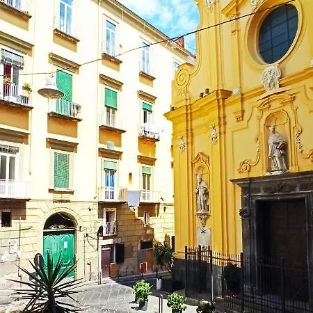 Apartamento Pop Chiaia