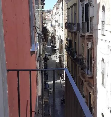 Stella Scugnizza Bed & Breakfast Naples