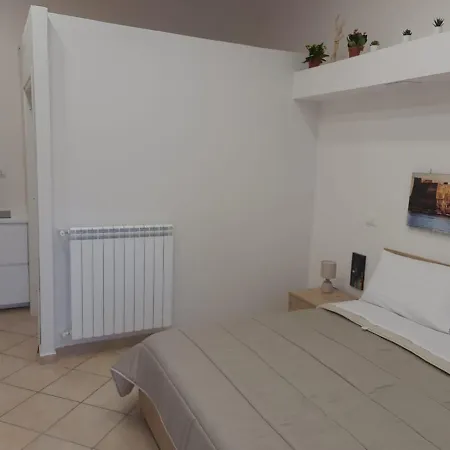 Bed & Breakfast Vanzi Naples