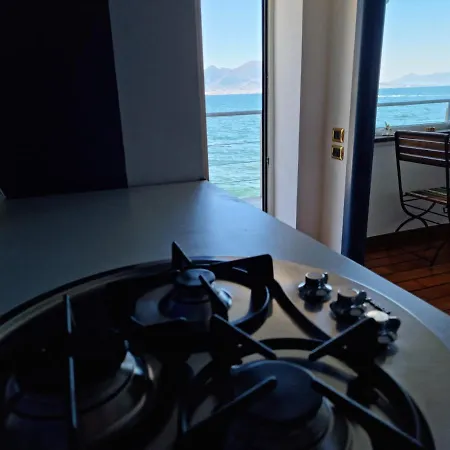 La Casa Sull’ Acqua Appartamento Napoli