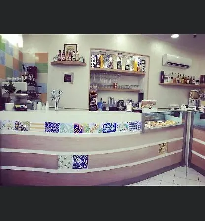 Vanzi Bed & Breakfast *