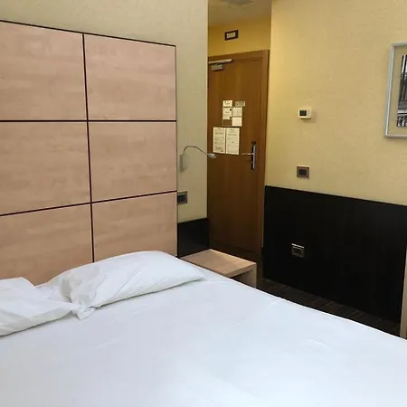 Hotel Cimarosa Naples