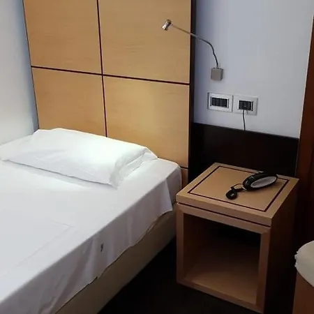 Hotel Cimarosa Naples