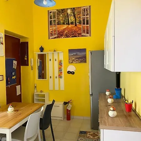 La Casa Di Peppa - Airport And Station Apartment Naples