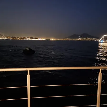 La Casa Sull’ Acqua Napoli