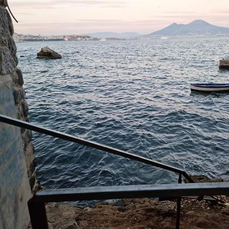 La Casa Sull’ Acqua Appartamento Napoli