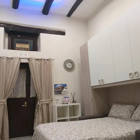 La Castellina Apartment