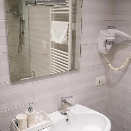 Sotto Le Stelle Ai Decumani Bed & Breakfast 2*