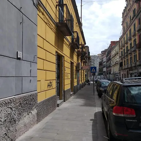 La Tana Dei Pirati Naples