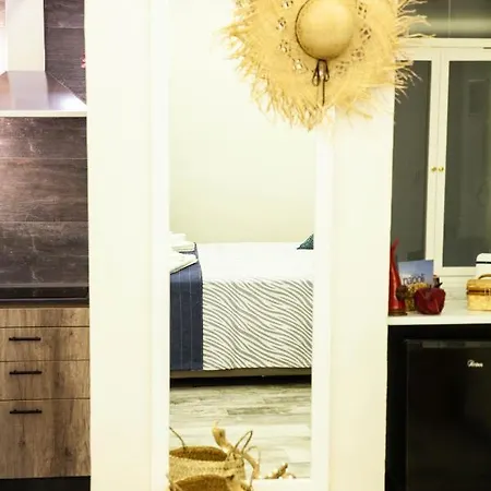Apartment Plebiscito House - Naples