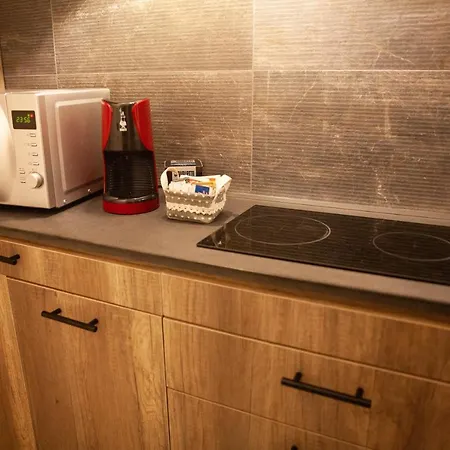 Apartment Plebiscito House - Naples