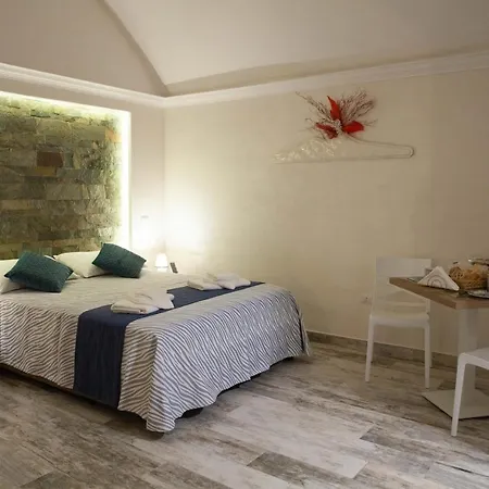 Plebiscito House - *